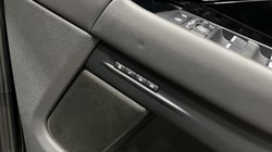 2024 (74) LAND ROVER RANGE ROVER EVOQUE 2.0 D200 Dynamic HSE 5dr Auto 5825297