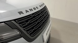 2024 (74) LAND ROVER RANGE ROVER VELAR 2.0 D200 MHEV Dynamic SE 5dr Auto 5824883