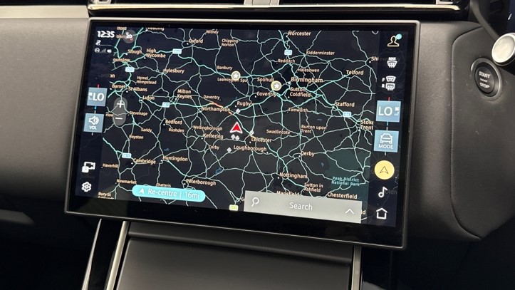 2024 (74) LAND ROVER RANGE ROVER VELAR 2.0 D200 MHEV Dynamic SE 5dr Auto 5741681
