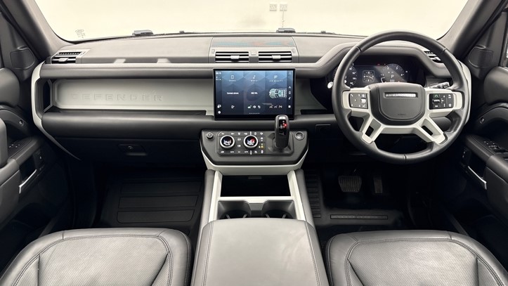 2024 (74) LAND ROVER DEFENDER 3.0 D350 X-Dynamic HSE 130 5dr Auto [8 Seat] 5742127