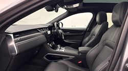 2024 (74) JAGUAR F-PACE 2.0 P400e R-Dynamic HSE Black 90th Anniv 5dr Auto 5743536