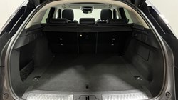 2025 (74) LAND ROVER RANGE ROVER VELAR 2.0 D200 MHEV Dynamic SE 5dr Auto 5829282
