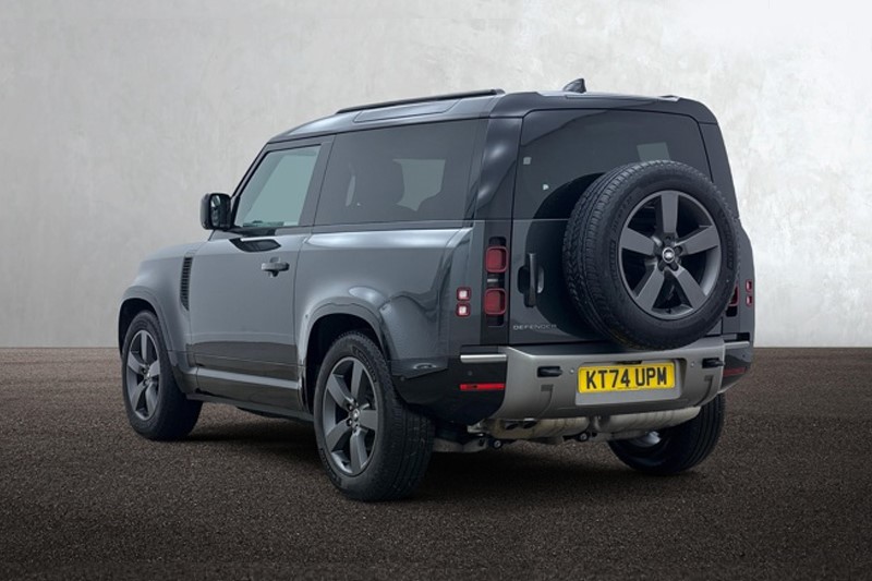 2025 (74) LAND ROVER DEFENDER 3.0 D250 X-Dynamic HSE 90 3dr Auto