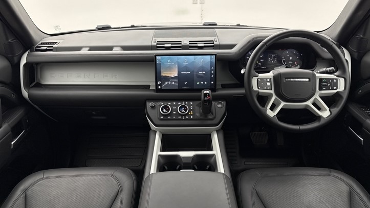 2025 (74) LAND ROVER DEFENDER 3.0 D250 X-Dynamic HSE 90 3dr Auto 5742212
