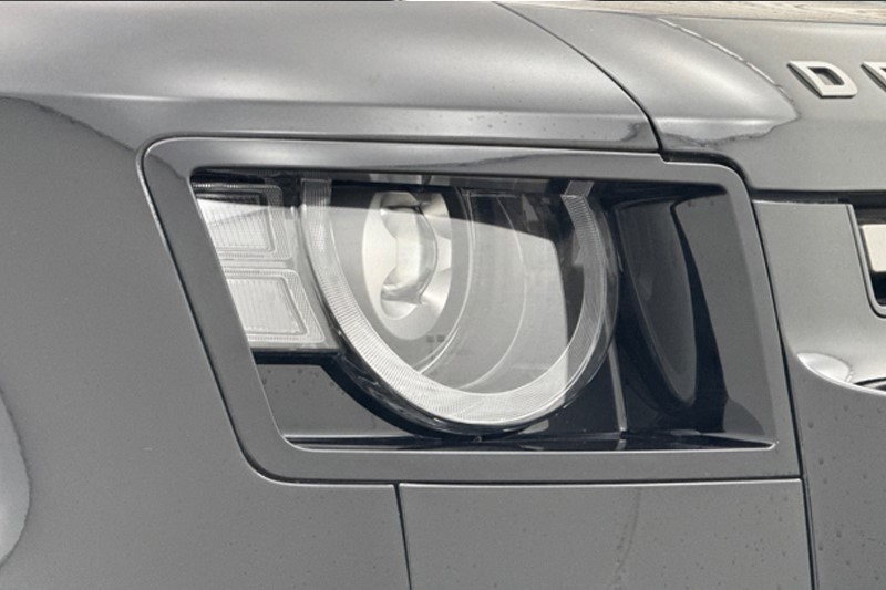 2025 (74) LAND ROVER DEFENDER 3.0 D250 X-Dynamic HSE 90 3dr Auto 5753344