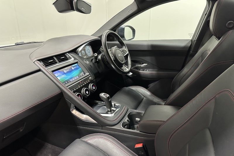 2020 (70) JAGUAR E-PACE 2.0d [180] Chequered Flag Edition 5dr Auto 5754665