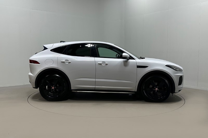 2020 (70) JAGUAR E-PACE 2.0d [180] Chequered Flag Edition 5dr Auto 5754639