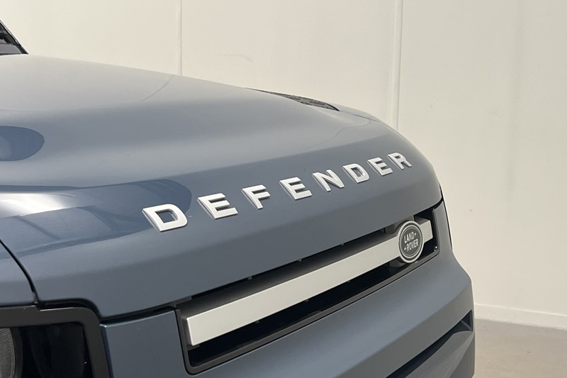 2024 (74) LAND ROVER COMMERCIAL DEFENDER 3.0 D250 Hard Top S Auto [3 Seat] 5744875