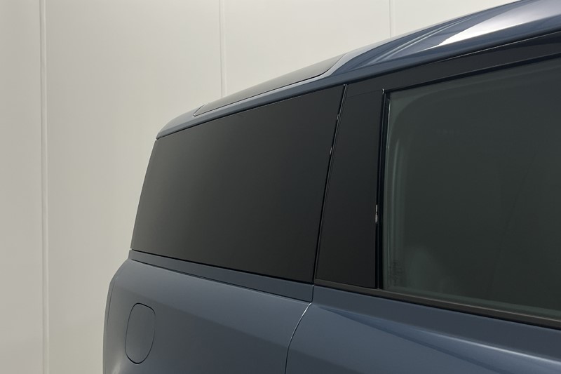 2024 (74) LAND ROVER COMMERCIAL DEFENDER 3.0 D250 Hard Top S Auto [3 Seat] 5744869