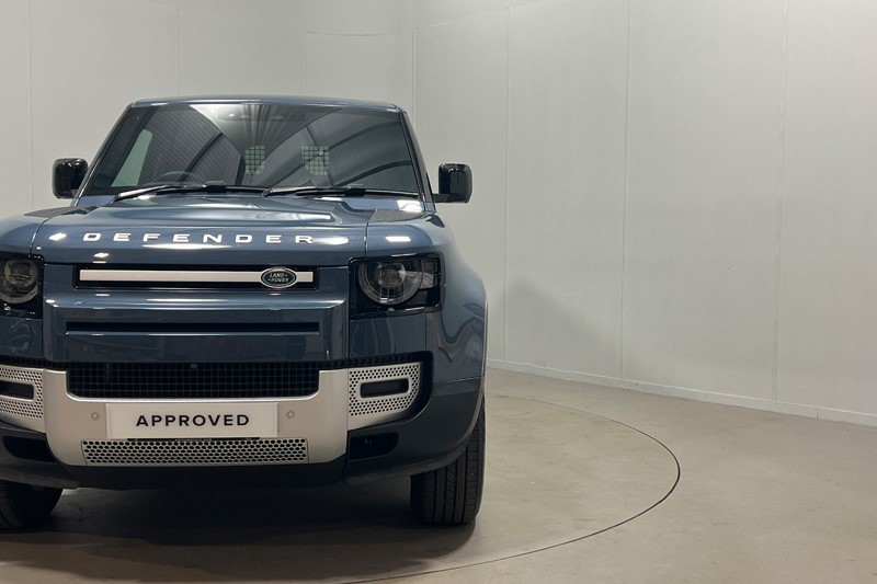 2024 (74) LAND ROVER COMMERCIAL DEFENDER 3.0 D250 Hard Top S Auto [3 Seat] 5744876
