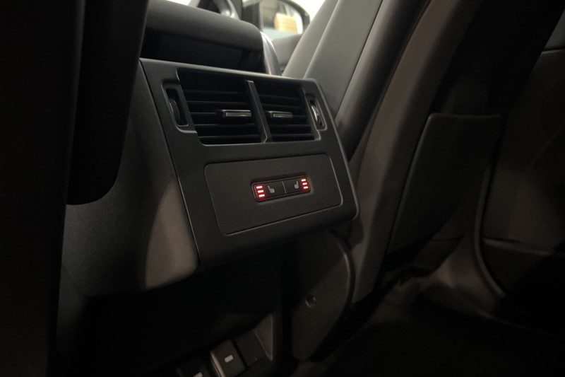 2023 (23) LAND ROVER DISCOVERY 3.0 D300 R-Dynamic HSE 5dr Auto 5769895