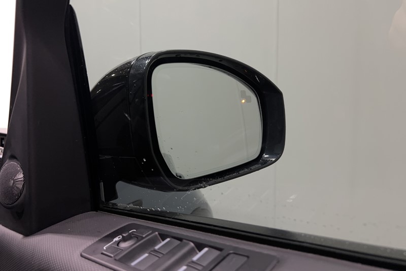 2023 (23) LAND ROVER DISCOVERY 3.0 D300 R-Dynamic HSE 5dr Auto 5769870