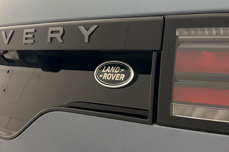 2023 (23) LAND ROVER DISCOVERY 3.0 D300 R-Dynamic HSE 5dr Auto 5769906