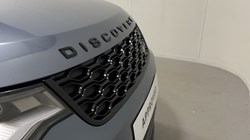 2023 (23) LAND ROVER DISCOVERY 3.0 D300 R-Dynamic HSE 5dr Auto 5769913