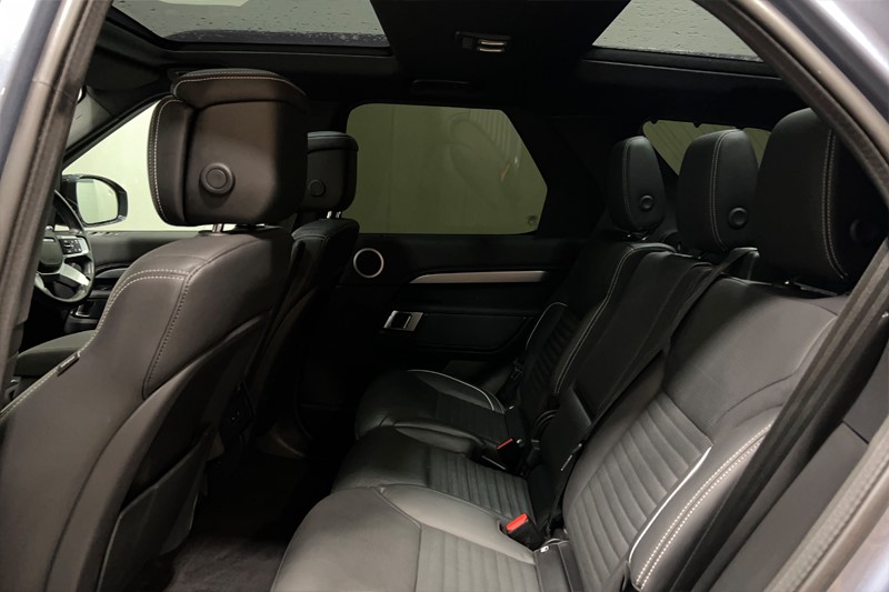 2023 (23) LAND ROVER DISCOVERY 3.0 D300 R-Dynamic HSE 5dr Auto 5769857