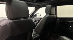 2022 (22) LAND ROVER RANGE ROVER EVOQUE 2.0 D200 R-Dynamic SE 5dr Auto 5755170