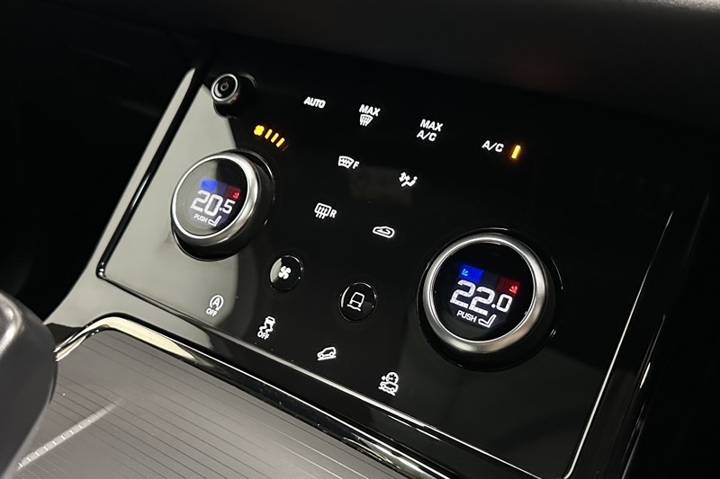 2022 (22) LAND ROVER RANGE ROVER EVOQUE 2.0 D200 R-Dynamic SE 5dr Auto 5755160