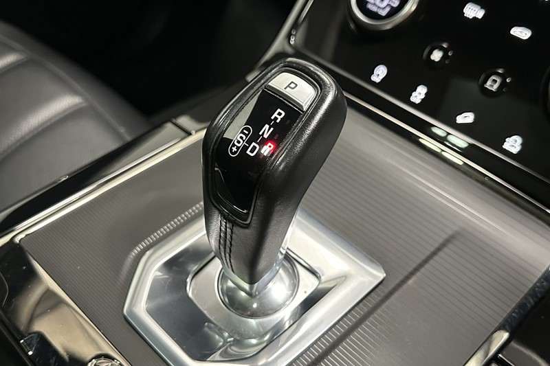 2022 (22) LAND ROVER RANGE ROVER EVOQUE 2.0 D200 R-Dynamic SE 5dr Auto 5755159