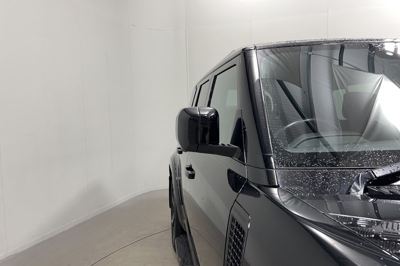 2023 (73) LAND ROVER COMMERCIAL DEFENDER 3.0 D300 Hard Top X-Dynamic HSE Auto 5771251