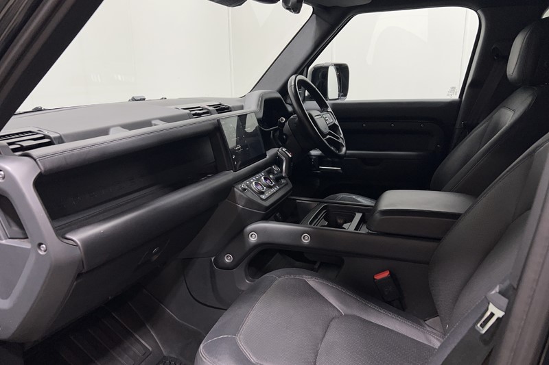 2023 (73) LAND ROVER COMMERCIAL DEFENDER 3.0 D300 Hard Top X-Dynamic HSE Auto 5771243