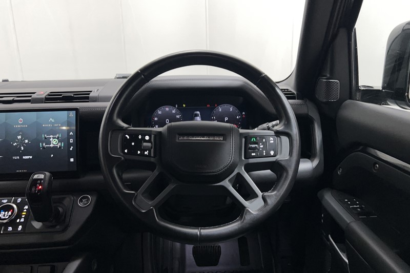 2023 (73) LAND ROVER COMMERCIAL DEFENDER 3.0 D300 Hard Top X-Dynamic HSE Auto 5771220