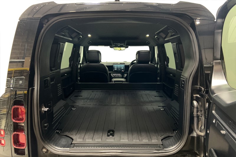 2023 (73) LAND ROVER COMMERCIAL DEFENDER 3.0 D300 Hard Top X-Dynamic HSE Auto 5771212