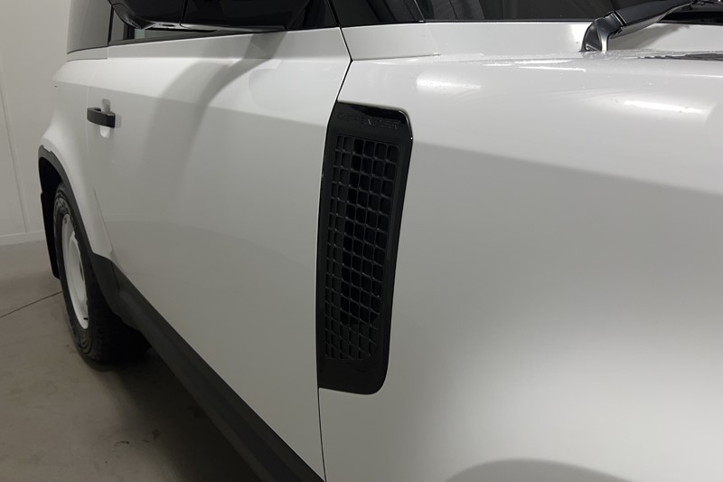 2024 (24) LAND ROVER COMMERCIAL DEFENDER 3.0 D250 Hard Top Auto [3 Seat] 5774341