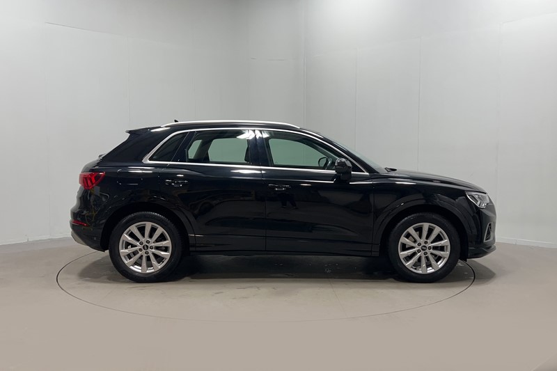 2021 (21) AUDI Q3 35 TFSI Sport 5dr S Tronic 5773251
