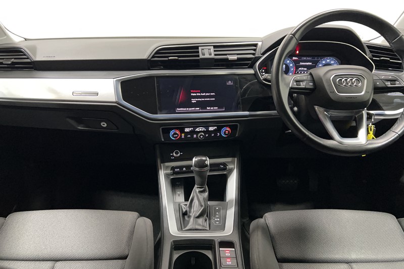 2021 (21) AUDI Q3 35 TFSI Sport 5dr S Tronic 5773256