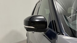 2022 (22) LAND ROVER DISCOVERY 3.0 D300 R-Dynamic HSE 5dr Auto 5778235