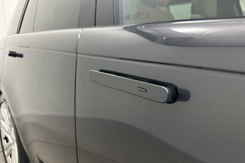 2025 (25) LAND ROVER RANGE ROVER 3.0 D350 HSE 4dr Auto 5789666