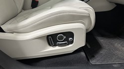 2021 (21) JAGUAR F-PACE 2.0 D200 HSE 5dr Auto AWD 5786651