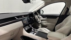 2021 (21) JAGUAR F-PACE 2.0 D200 HSE 5dr Auto AWD 5786668