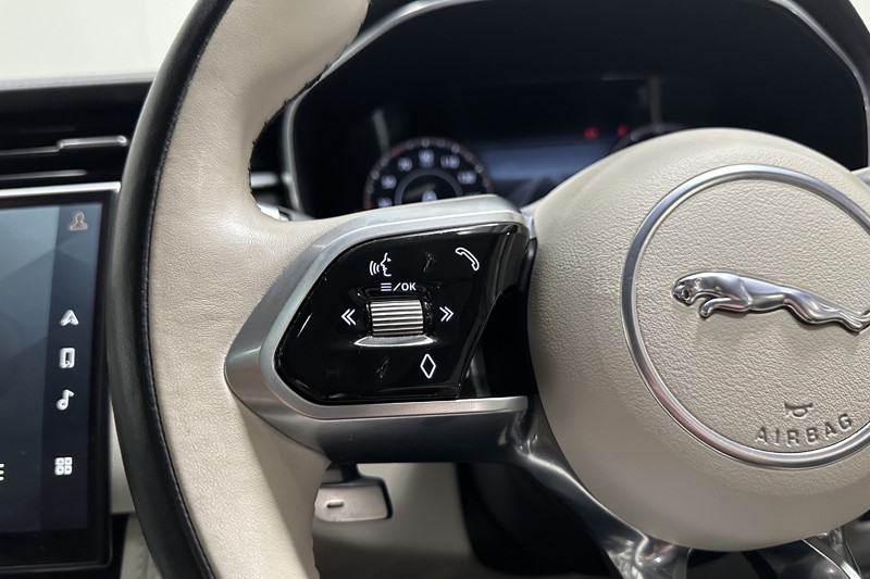 2021 (21) JAGUAR F-PACE 2.0 D200 HSE 5dr Auto AWD 5786657