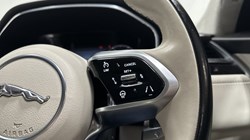 2021 (21) JAGUAR F-PACE 2.0 D200 HSE 5dr Auto AWD 5786656