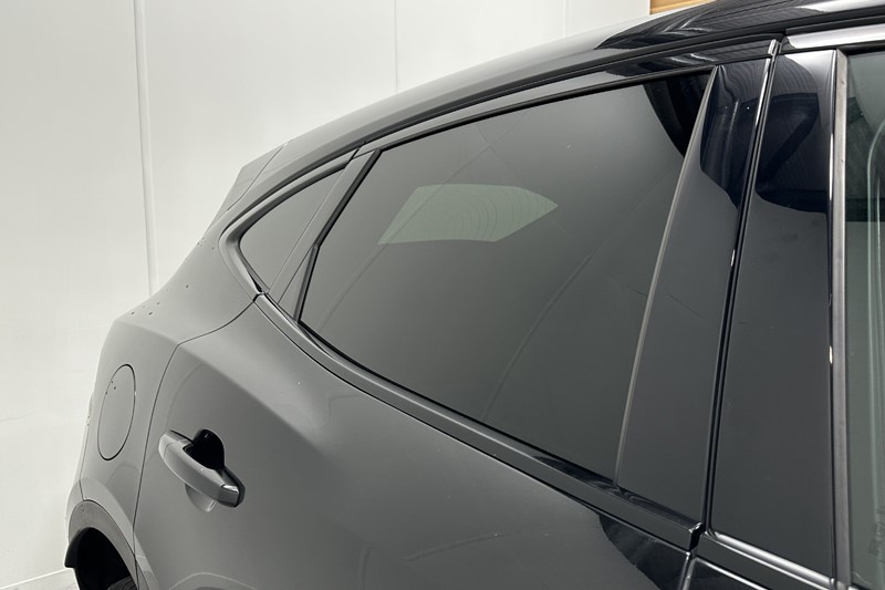 2023 (23) JAGUAR E-PACE 2.0 D200 R-Dynamic Black 5dr Auto 5790865