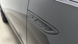 2023 (23) JAGUAR E-PACE 2.0 D200 R-Dynamic Black 5dr Auto 5790868