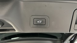 2022 (22) LAND ROVER RANGE ROVER EVOQUE 1.5 P300e Autobiography 5dr Auto 5779543
