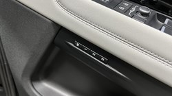 2021 (71) LAND ROVER RANGE ROVER EVOQUE 2.0 D165 SE 5dr Auto 5778935