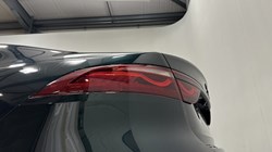 2024 (24) JAGUAR XF 2.0 D200 R-Dynamic SE Black 4dr Auto 5774387