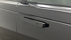 2022 (22) LAND ROVER RANGE ROVER VELAR 2.0 D200 Edition 5dr Auto 5771542