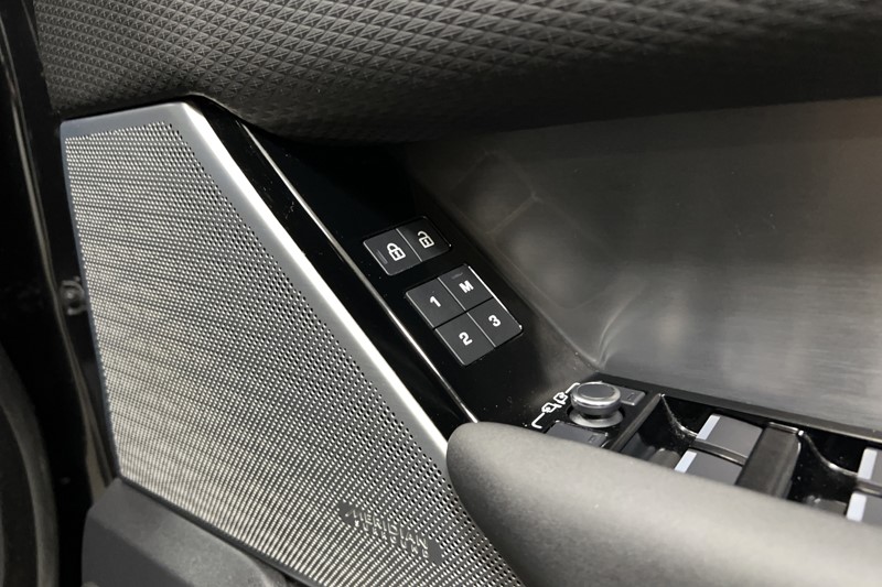 2022 (22) LAND ROVER RANGE ROVER VELAR 2.0 D200 Edition 5dr Auto 5771502