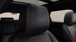 2022 (22) LAND ROVER RANGE ROVER VELAR 2.0 D200 Edition 5dr Auto 5771508
