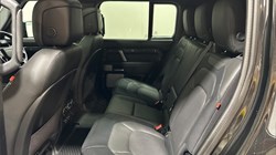 2025 (25) LAND ROVER DEFENDER 3.0 D350 Outbound 130 5dr Auto 5774245