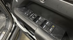 2025 (25) LAND ROVER DEFENDER 3.0 D350 Outbound 130 5dr Auto 5774256