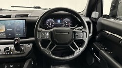 2025 (25) LAND ROVER DEFENDER 3.0 D350 Outbound 130 5dr Auto 5774252