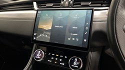 2022 (72) JAGUAR F-PACE 2.0 D200 R-Dynamic S 5dr Auto AWD 5802034