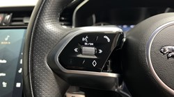 2022 (72) JAGUAR F-PACE 2.0 D200 R-Dynamic S 5dr Auto AWD 5802031
