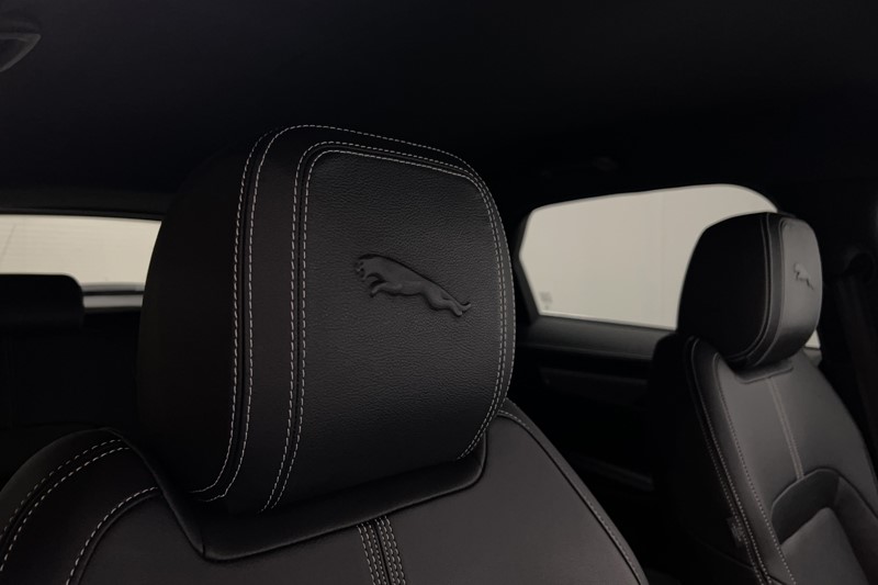 2022 (72) JAGUAR F-PACE 2.0 D200 R-Dynamic S 5dr Auto AWD 5802029