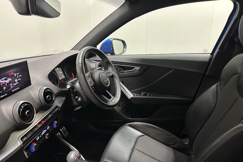 2019 (19) AUDI Q2 40 TFSI Quattro S Line 5dr S Tronic 5773678